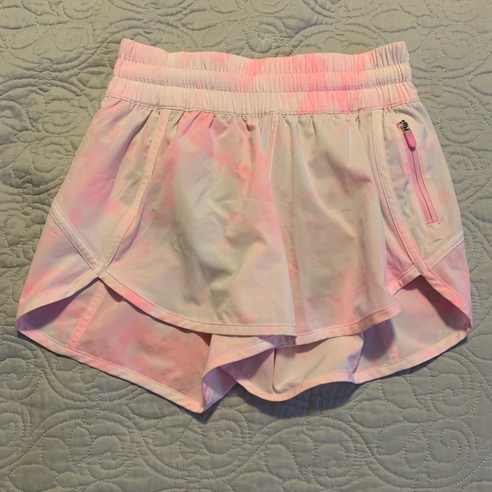 Lululemon Tracker Short 4” Miami Pink